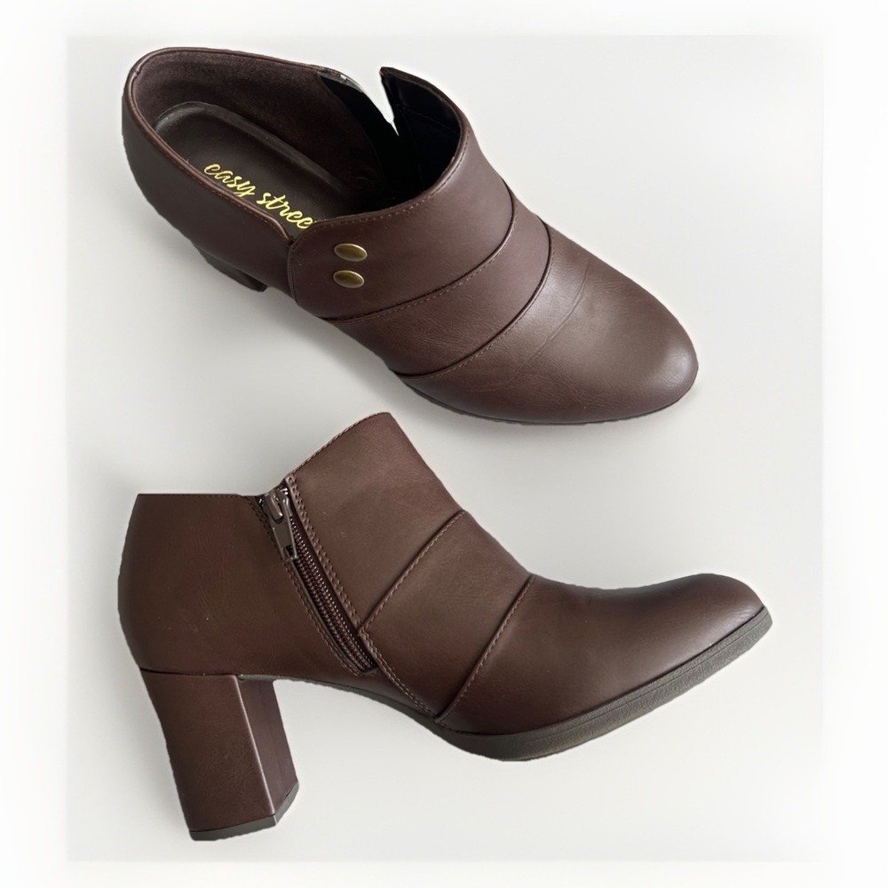 Easy Street Women's Leilani Ankle Boots‎ 9M 3in Block Heel Side Zip Brown EUC